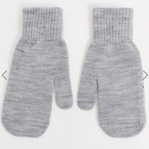 NWT, ASOS • Knit Mittens 